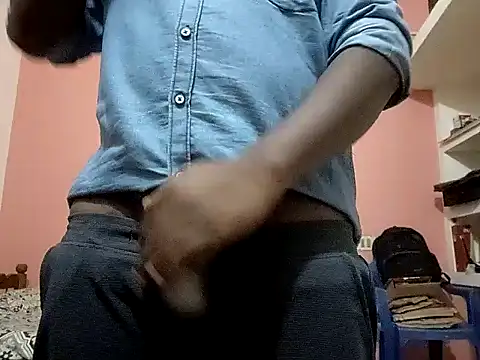 Snapshot of Aneesh007m chatting on March 22, 2026, 5:38 pm Aneesh007m online show from March 22, 2026, 5:38 pm