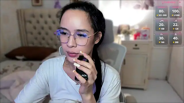 Snapshot of angelic_facexx chatting on March 19, 2025, 7:27 pm angelic facexx online show from March 19, 2025, 7:27 pm