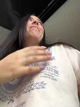 Sofhi corolinne31 online show from February 21, 2025, 9:43 pm