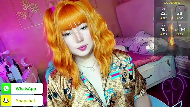 HOTnWILDalice online show from November 3, 2025, 2:13 am