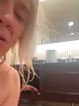 SugarTits199869 online show from October 25, 2025, 12:02 pm