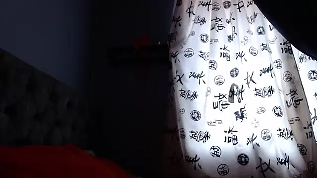 Snapshot of ZAHI_WILLX chatting on January 5, 2025, 3:02 pm ZAHI WILLX online show from January 5, 2025, 3:02 pm