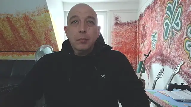 Snapshot of sextoy911 chatting on April 3, 2026, 5:11 pm sextoy911 online show from April 3, 2026, 5:11 pm