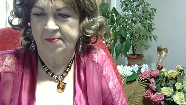 Snapshot of Emma52610 chatting on May 9, 2026, 5:34 am Emma52610 online show from May 9, 2026, 5:34 am