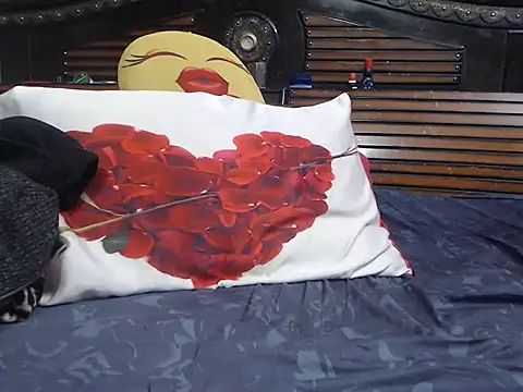 prettyindiandoll online show from November 17, 2025, 5:57 am