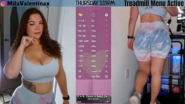 Snapshot of MilaValentina chatting on April 30, 2026, 5:19 pm MilaValentina online show from April 30, 2026, 5:19 pm