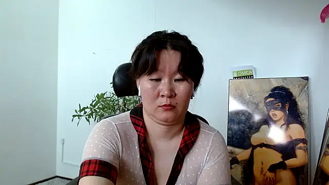 Akira xx online show from February 27, 2025, 8:17 am