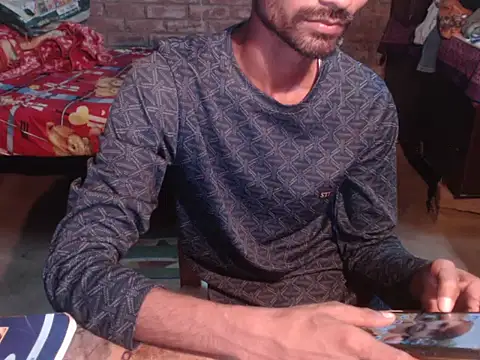 Snapshot of ThethunderPo chatting on April 8, 2026, 3:56 pm ThethunderPo online show from April 8, 2026, 3:56 pm