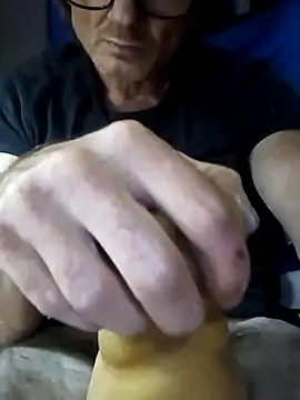 Snapshot of ROBERT0516 chatting on September 17, 2025, 11:50 pm ROBERT0516 online show from September 17, 2025, 11:50 pm