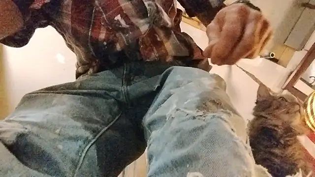 Snapshot of ROBERT0516 chatting on September 29, 2025, 10:25 pm ROBERT0516 online show from September 29, 2025, 10:25 pm