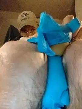 Snapshot of ROBERT0516 chatting on October 27, 2025, 6:50 am ROBERT0516 online show from October 27, 2025, 6:50 am