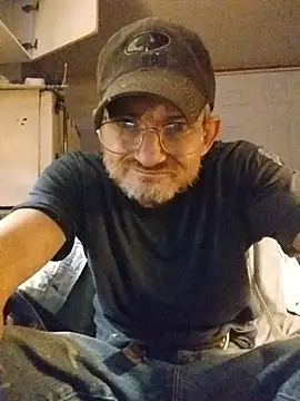 Snapshot of ROBERT0516 chatting on November 23, 2025, 4:40 pm ROBERT0516 online show from November 23, 2025, 4:40 pm