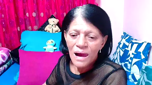 SLUTTYROXY online show from October 21, 2025, 7:36 pm