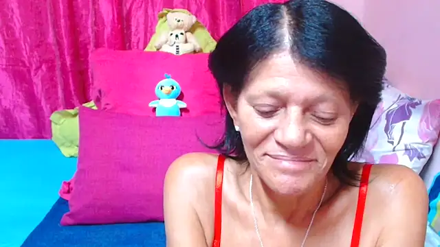 SLUTTYROXY online show from February 5, 2026, 6:23 pm