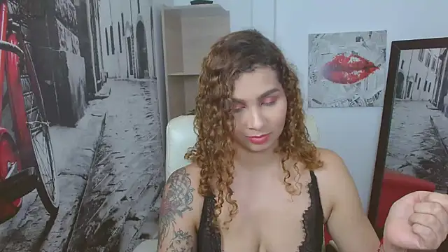 Shay  lee online show from February 11, 2025, 7:05 pm