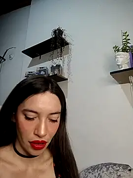 loveuu-bae online show from January 1, 2025, 12:43 am