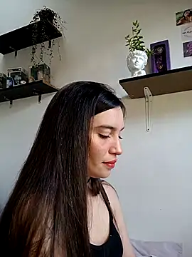 loveuu-bae online show from February 19, 2025, 9:03 pm