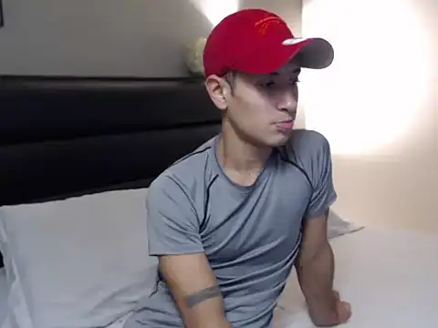 RetainedHound online show from September 30, 2025, 9:20 pm