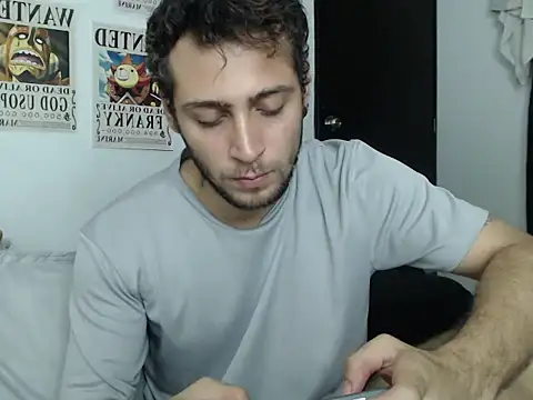 stevensanchez99 online show from May 9, 2026, 2:06 am