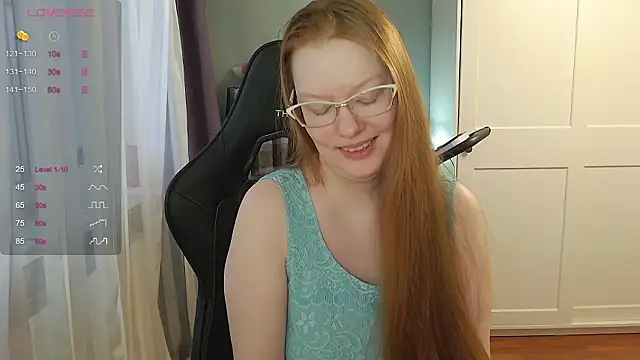 Snapshot of Lady_Inari chatting on February 6, 2026, 2:09 pm Lady Inari online show from February 6, 2026, 2:09 pm