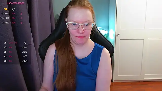 Snapshot of Lady_Inari chatting on February 24, 2026, 12:19 am Lady Inari online show from February 24, 2026, 12:19 am