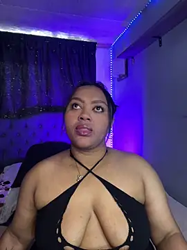 Snapshot of yanza2002 chatting on February 22, 2026, 6:17 pm yanza2002 online show from February 22, 2026, 6:17 pm