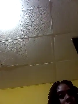 Snapshot of HONEYSWEETS_LIVE chatting on March 11, 2025, 12:54 am HONEYSWEETS LIVE online show from March 11, 2025, 12:54 am