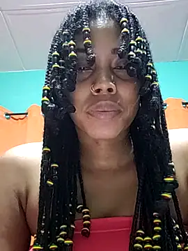 Snapshot of HONEYSWEETS_LIVE chatting on October 30, 2025, 6:15 am HONEYSWEETS LIVE online show from October 30, 2025, 6:15 am