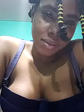 Snapshot of HONEYSWEETS_LIVE chatting on December 18, 2025, 2:28 am HONEYSWEETS LIVE online show from December 18, 2025, 2:28 am