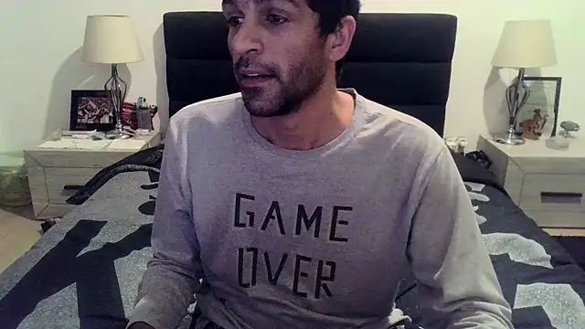 Snapshot of abonado22cm chatting on February 13, 2025, 9:27 pm abonado22cm online show from February 13, 2025, 9:27 pm