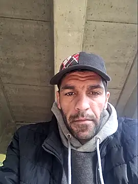 Snapshot of abonado22cm chatting on December 17, 2025, 11:27 am abonado22cm online show from December 17, 2025, 11:27 am