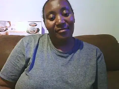Snapshot of ebonytitts4u chatting on January 13, 2025, 6:05 pm ebonytitts4u online show from January 13, 2025, 6:05 pm