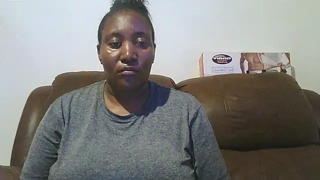 Snapshot of ebonytitts4u chatting on March 12, 2025, 7:17 pm ebonytitts4u online show from March 12, 2025, 7:17 pm