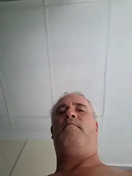 DrPenaltyXX online show from December 22, 2025, 9:50 am