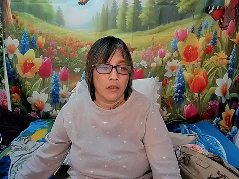 indianroxy online show from November 9, 2025, 4:49 pm