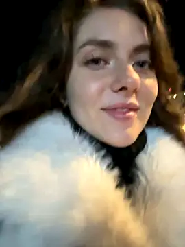 MariiD online show from December 4, 2024, 3:43 pm