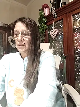Snapshot of Melmamalhuda@xh chatting on January 15, 2026, 10:35 pm Melmamalhudaxh online show from January 15, 2026, 10:35 pm