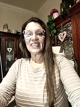 Snapshot of Melmamalhuda@xh chatting on March 9, 2026, 9:19 pm Melmamalhudaxh online show from March 9, 2026, 9:19 pm