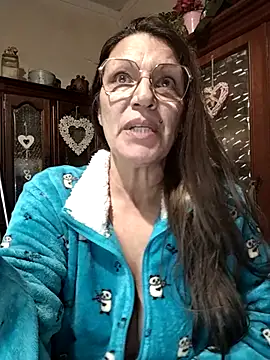 Snapshot of Melmamalhuda@xh chatting on March 15, 2026, 11:11 pm Melmamalhudaxh online show from March 15, 2026, 11:11 pm