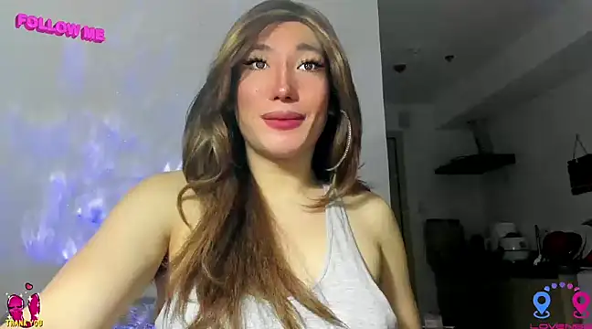 Snapshot of hottycrishina chatting on January 20, 2025, 9:35 am hottycrishina online show from January 20, 2025, 9:35 am