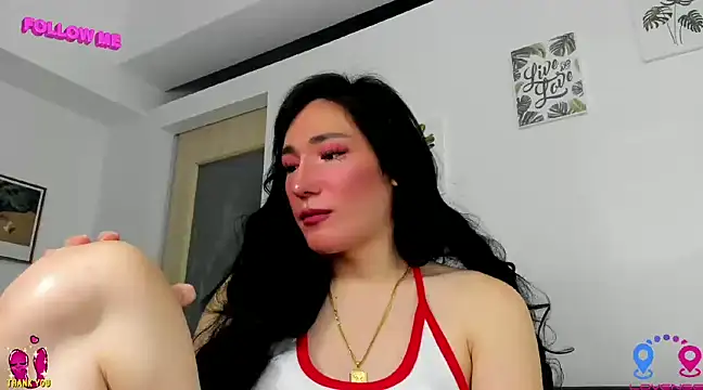 Snapshot of hottycrishina chatting on March 22, 2025, 10:06 am hottycrishina online show from March 22, 2025, 10:06 am