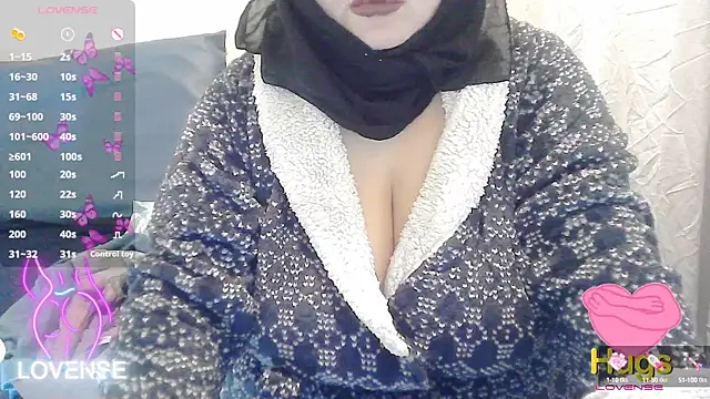 Snapshot of tatli_bela chatting on February 23, 2025, 5:50 pm tatli bela online show from February 23, 2025, 5:50 pm