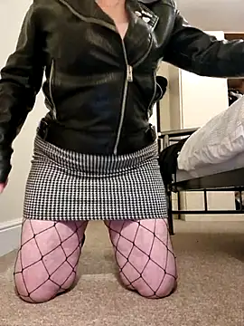 Snapshot of Sexhibitionist@xh chatting on November 19, 2025, 6:19 pm Sexhibitionistxh online show from November 19, 2025, 6:19 pm