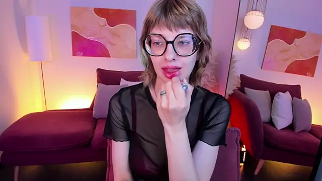 Snapshot of RubySoft chatting on September 30, 2025, 5:56 am RubySoft online show from September 30, 2025, 5:56 am