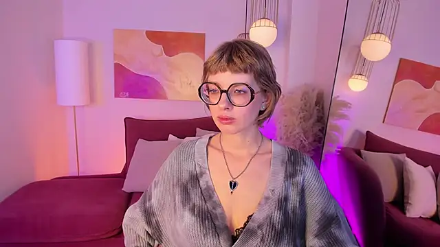 Snapshot of RubySoft chatting on November 13, 2025, 9:03 pm RubySoft online show from November 13, 2025, 9:03 pm