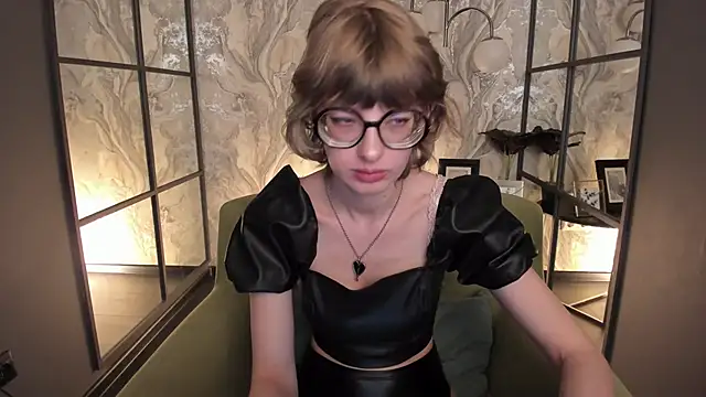 Snapshot of RubySoft chatting on February 9, 2026, 8:35 pm RubySoft online show from February 9, 2026, 8:35 pm