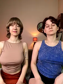 Jitoon Exe online show from October 26, 2025, 8:04 pm