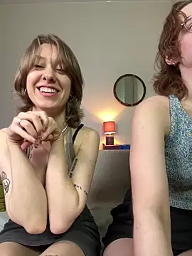 Snapshot of Jitoon_Exe chatting on May 7, 2026, 7:30 pm Jitoon Exe online show from May 7, 2026, 7:30 pm