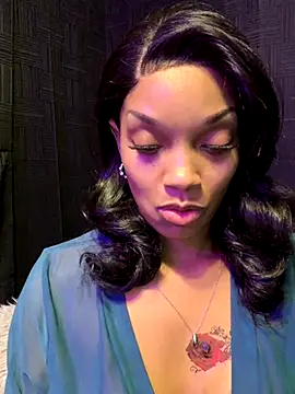 Rakiyahcharms online show from November 8, 2025, 10:59 am