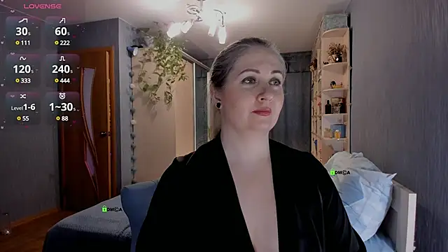 SweetLanna online show from January 7, 2025, 7:31 am